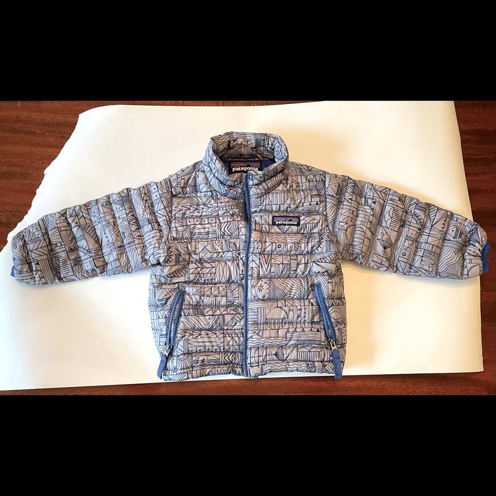 Patagonia down sweater. Blue/grey graphic print. Size 12-18m. Excellent.